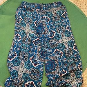 Woman’s palazzo pants size XL